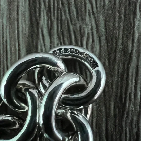 Coliseum‎ charm bracelet